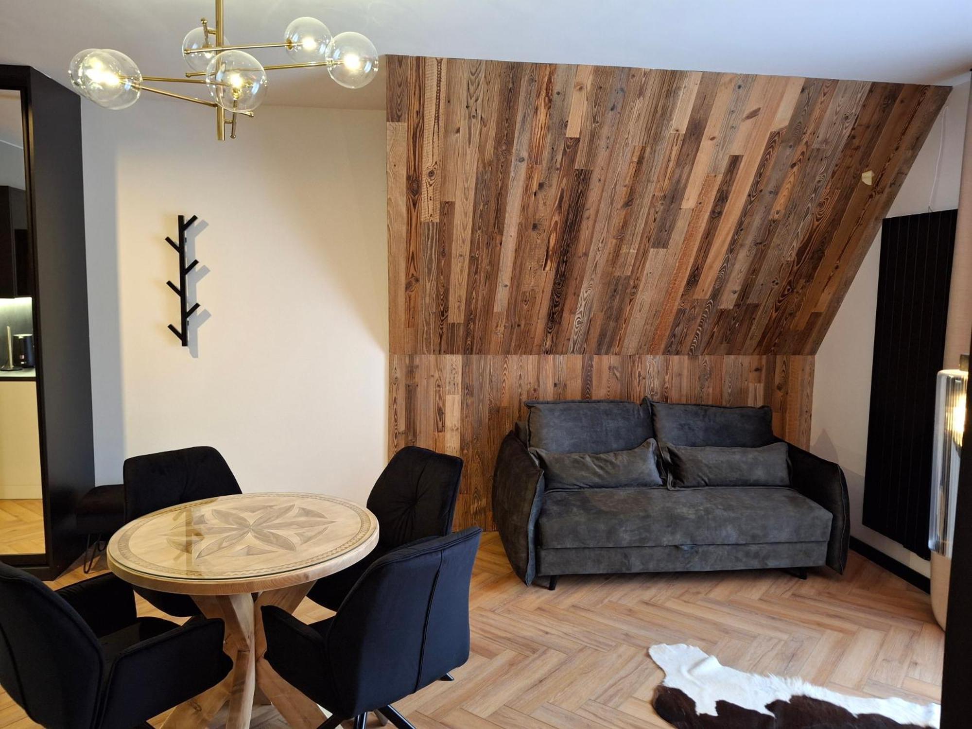 Hotel apartamentowy Zwierzyniecka *