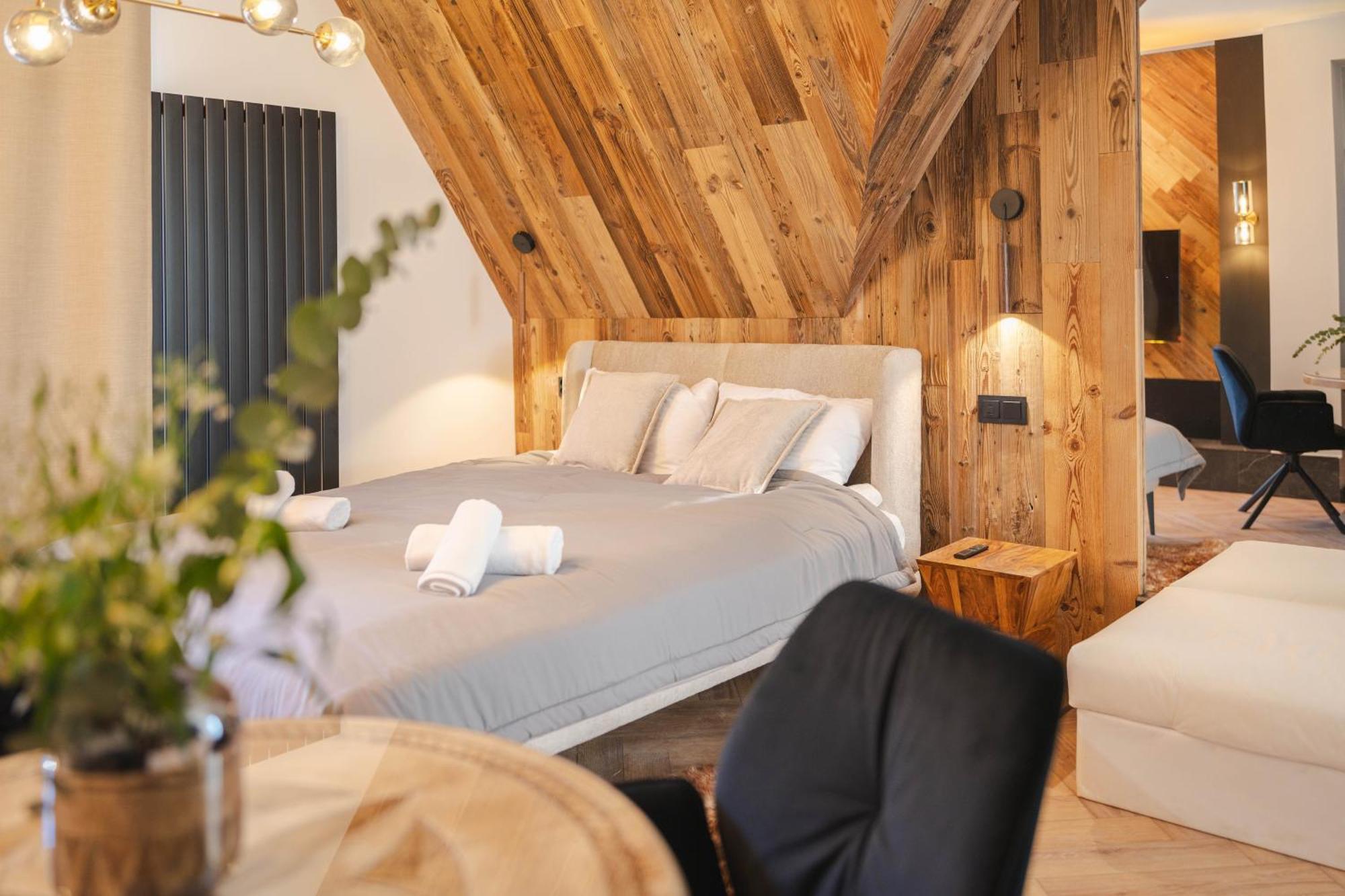 Zwierzyniecka Hotel apartamentowy